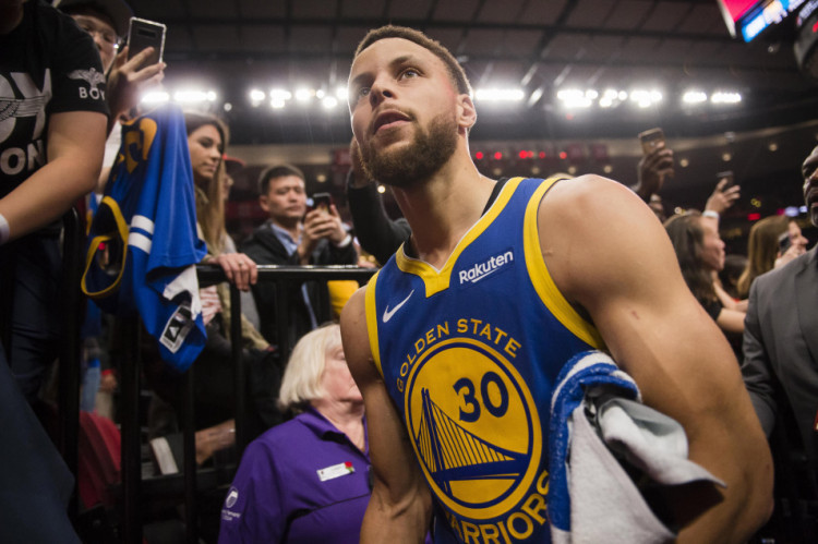 状态持续火热！本轮英超送助攻，福登最近3场比赛已造5球（火力不减！本轮英超贡献助攻，福登近三战参与5球）