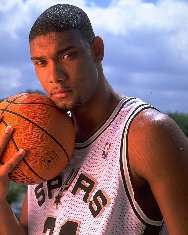 半场战报：乌迪内斯0-0博洛尼亚（半场快讯：乌迪内斯与博洛尼亚0-0暂时战平）