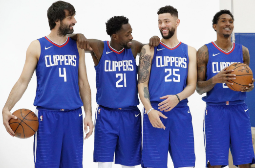 欧冠红黑榜：格纳布里领衔红榜，亚马尔、伊萨克进入黑榜（欧冠红黑榜出炉：格纳布里领跑红榜，亚马尔与伊萨克上黑榜）