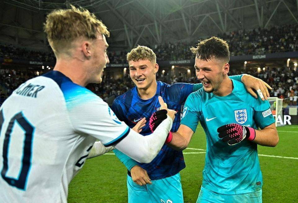 CBA球队战术分析：新疆队防守策略（CBA战术解读：新疆队防守体系解析）