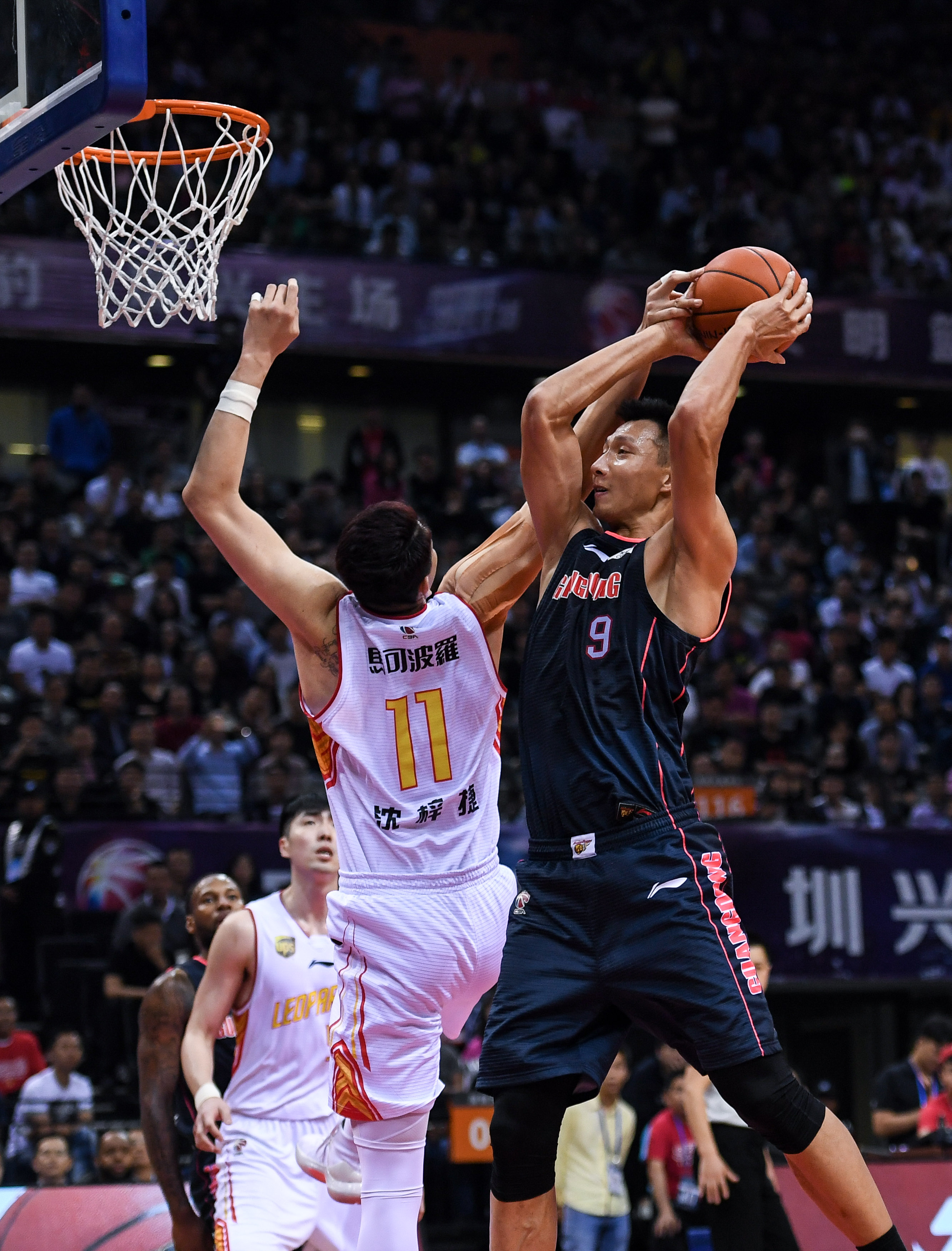 天津女排如要崛起，除队员外教练也要更新换代！应引进出色教练（天津女排要想再起势，除补强阵容外，教练组也需换代，引进名帅是关键）