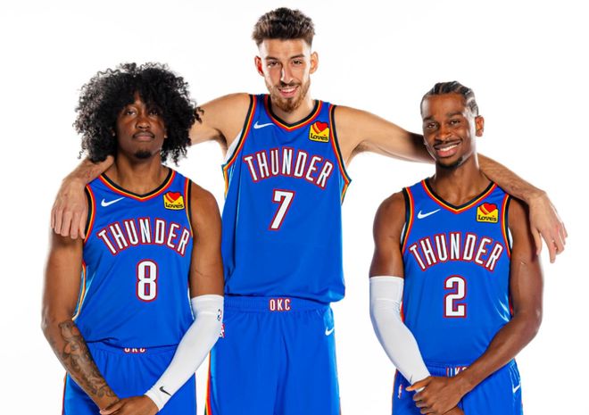 英超半场：沃尔特马德双响，内托进球被吹，纽卡2-0切尔西（英超半场战报：沃尔特马德梅开二度，内托进球被判无效，纽卡2-0领先切尔西）