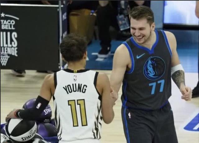 足球意甲射手榜竞争激烈，三人同进12球并列领跑（意甲射手榜白热化：三人各入12球并列榜首）