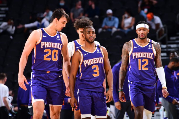 奥特谈惨败：两队差距没那么大，我们会在下次对决中作出回应（惨败后奥特发声：与对手差距并不悬殊，下一战我们必有回应）