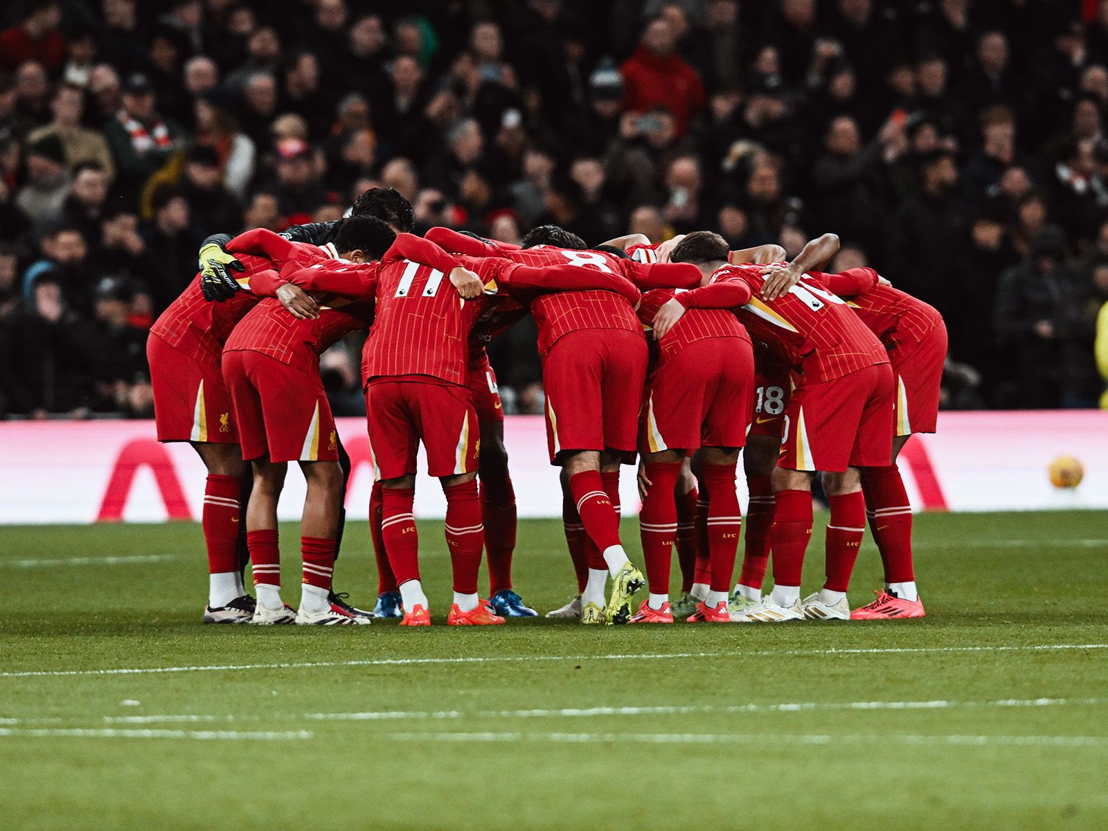 萨拉赫爆炸性言论震动利物浦，红军瞄准迪奥曼德接班！（萨拉赫重磅发声震撼安菲尔德，红军锁定迪奥曼德接班人）