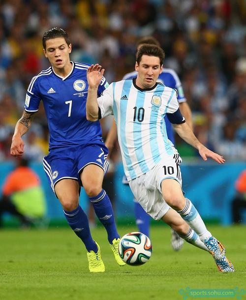 魏祥鑫：感谢球迷的支持，是我们没有做好，对不起他们（魏祥鑫：感激球迷支持，我们表现欠佳，向球迷致歉）