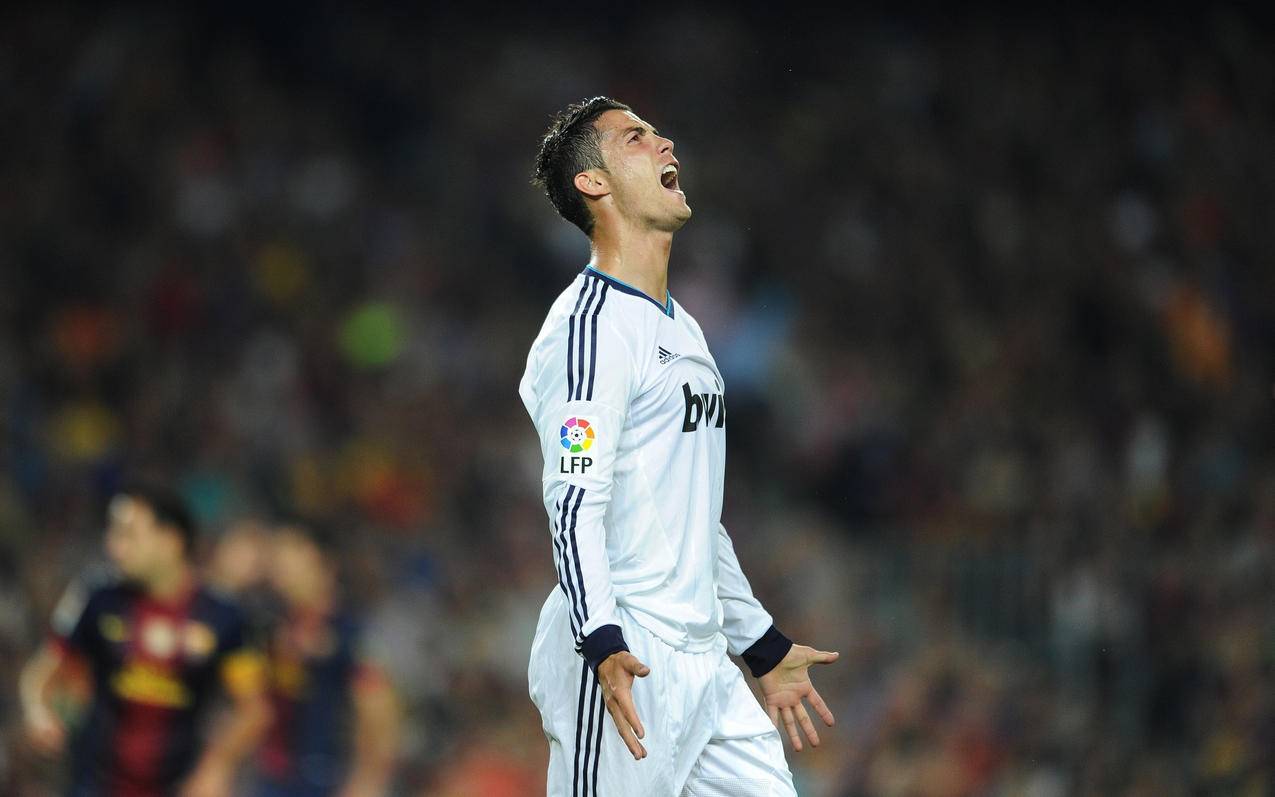 前教练：库普梅纳斯能很好地适应三中卫，斯帕莱蒂非常了解他（前主帅称库普梅纳斯适配三中卫体系，斯帕莱蒂对他非常熟悉）