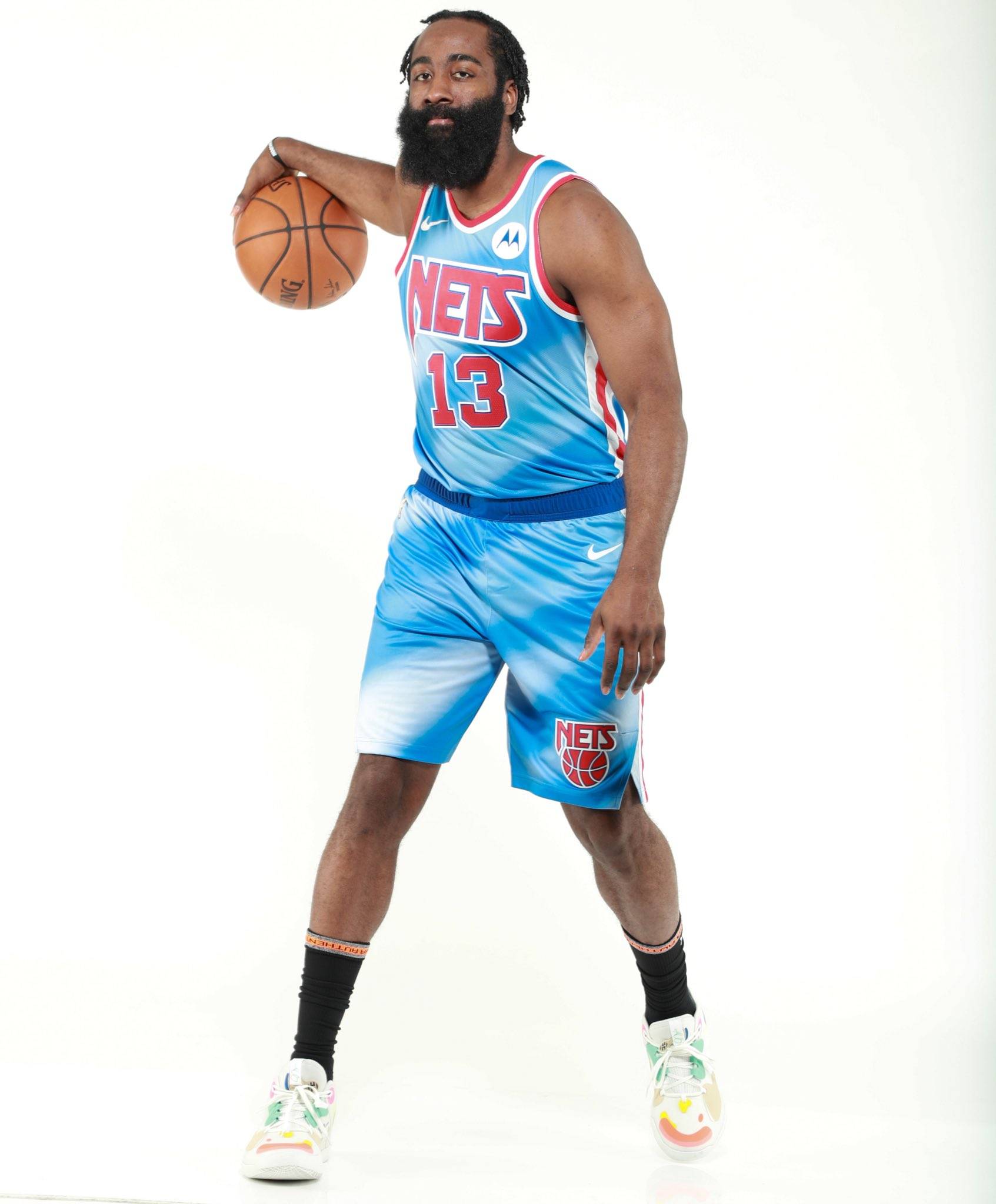 西甲半场：两队合计2脚射正，奥萨苏纳0-0阿拉维斯（西甲半场：奥萨苏纳0-0阿拉维斯，双方仅2次射正）