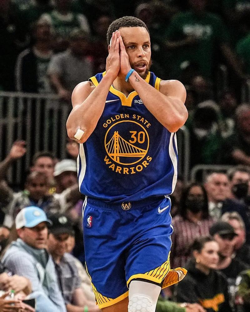 申花该拿公平竞赛奖！本赛季只得一张红牌 还是特谢拉碎碎念念（申花配得上公平竞赛奖：本季仅一张红牌，还是特谢拉的抱怨所致）